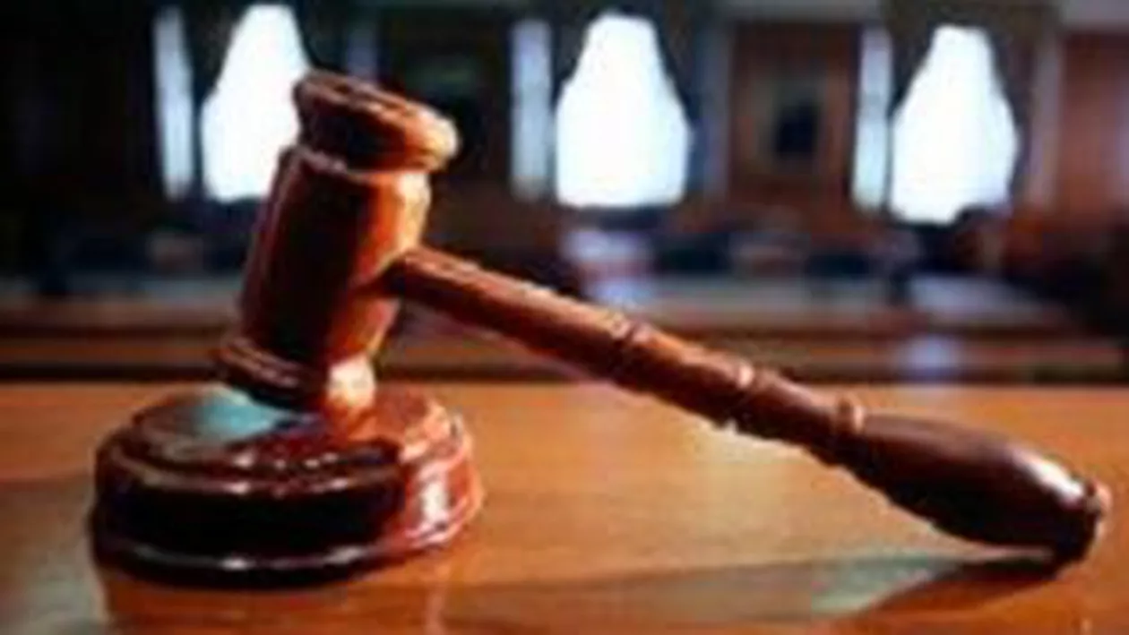 Pedeapsă prelungită în cazul studenţilor din Timişoara care au ucis şi tranşat un bărbat