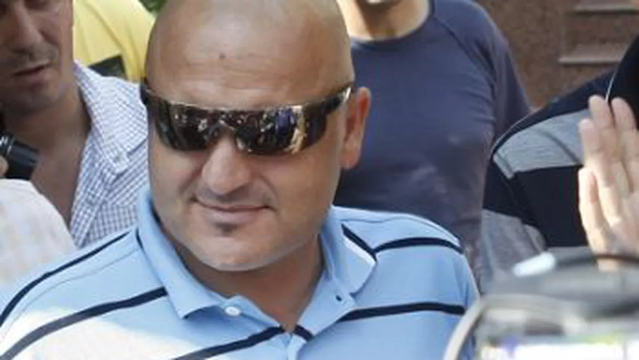 Adrian Mititelu, suspendat şase luni şi amendat cu 150.000 de lei