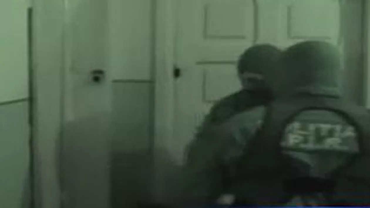 Descinderi în județul Iflov: 20 de persoane sunt bănuite de tâlhării și furt din locuințe