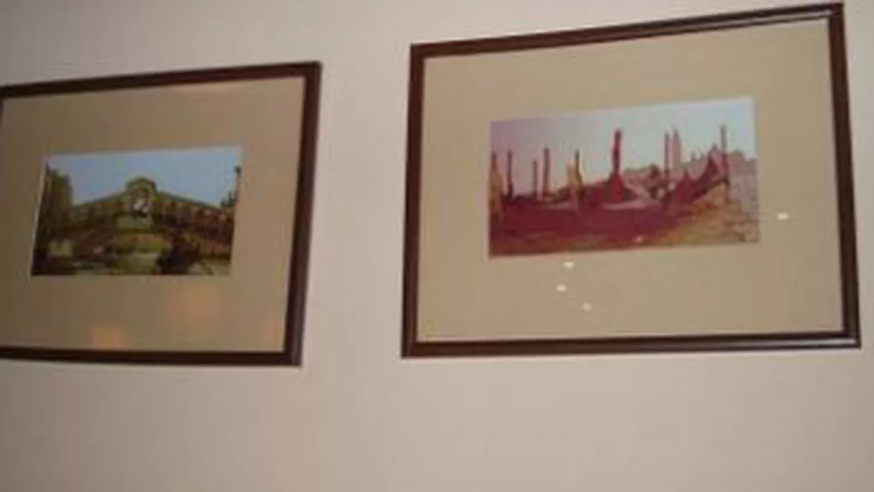 Tablouri de patrimoniu, recuperate de polițiști