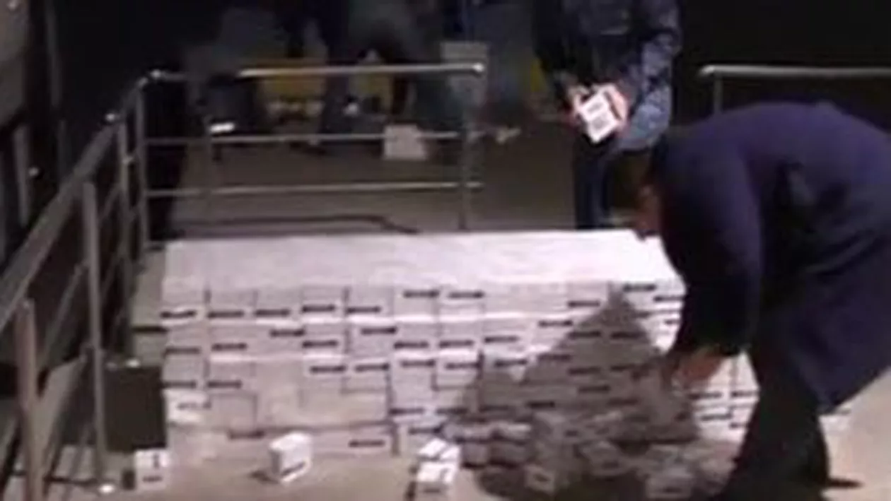 Captură de 40.000 de pachete de ţigări la o Vamă din Bucureşti