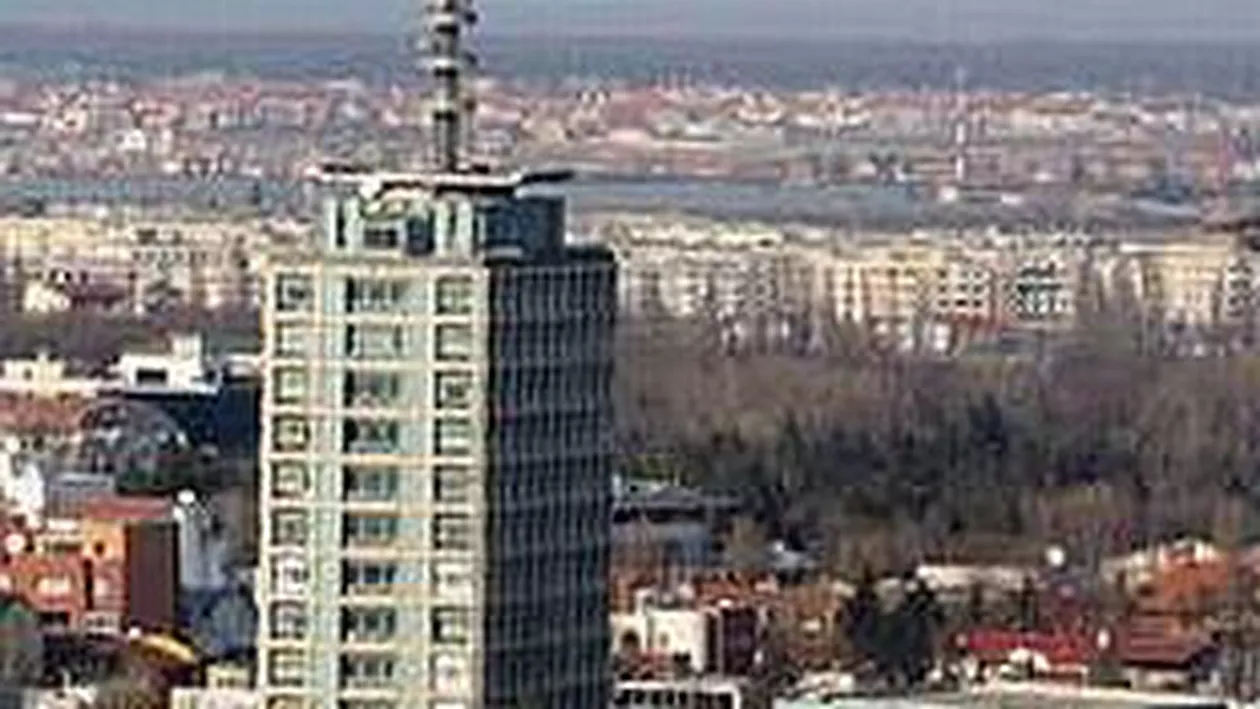 Lucia Hossu-Longin, TVR: Guvernul să ne oblige să transmitem Liga 1