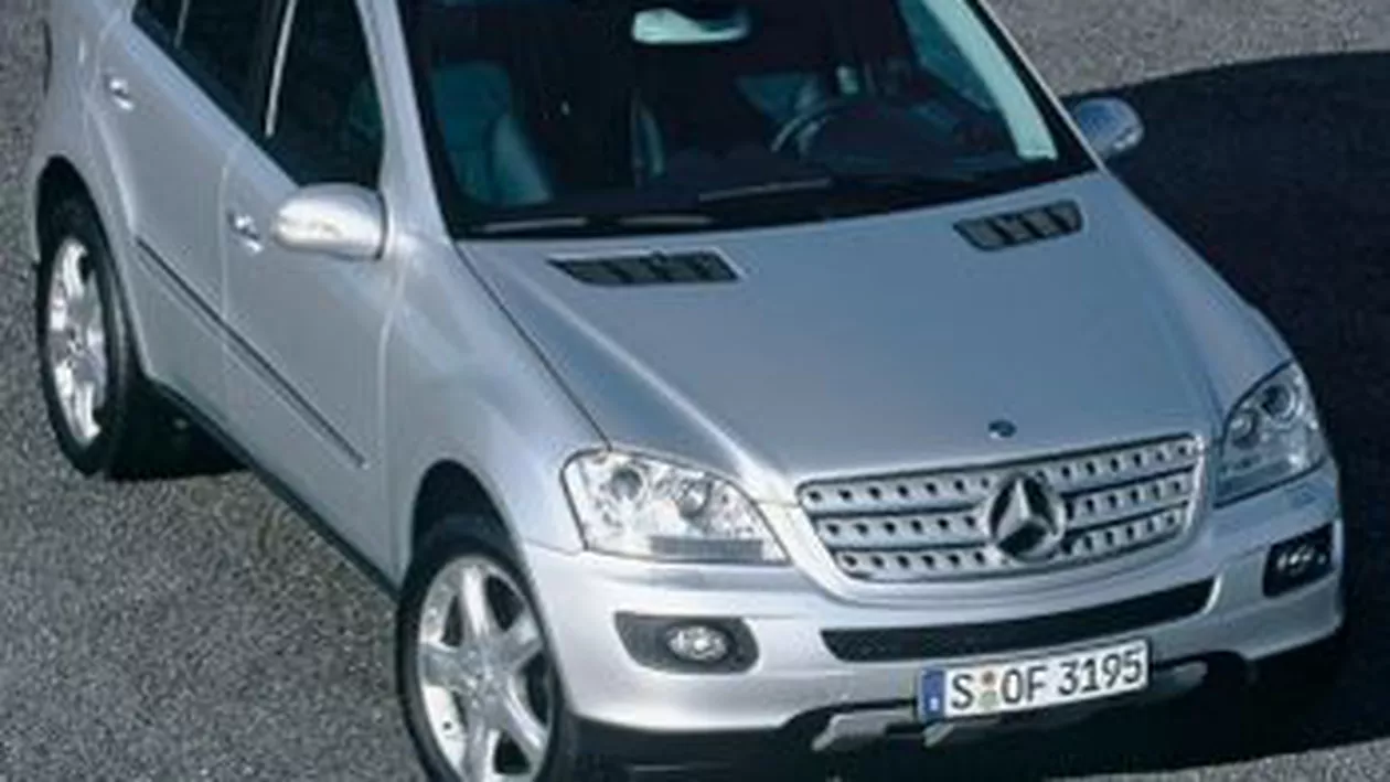 Mercedes recheamă circa 170.000 de modele M-Class și M-Class AMG