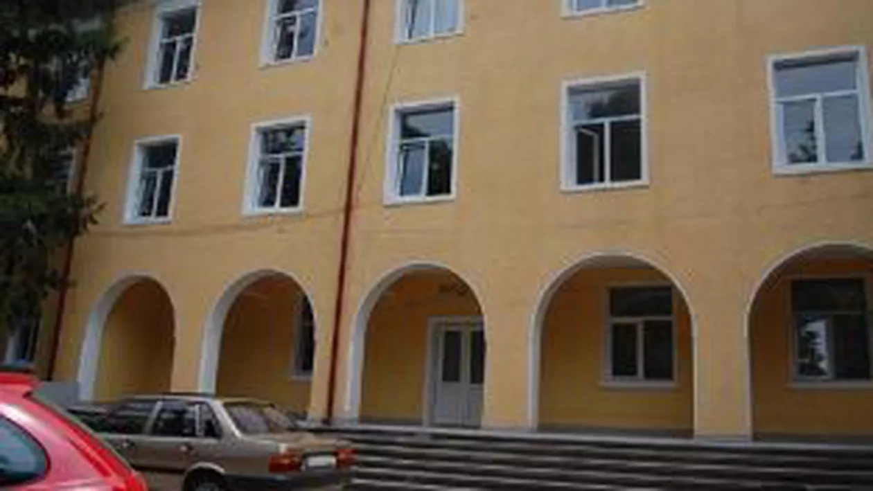 Vâlcea: Spitalul de la Bălceşti a fost redeschis