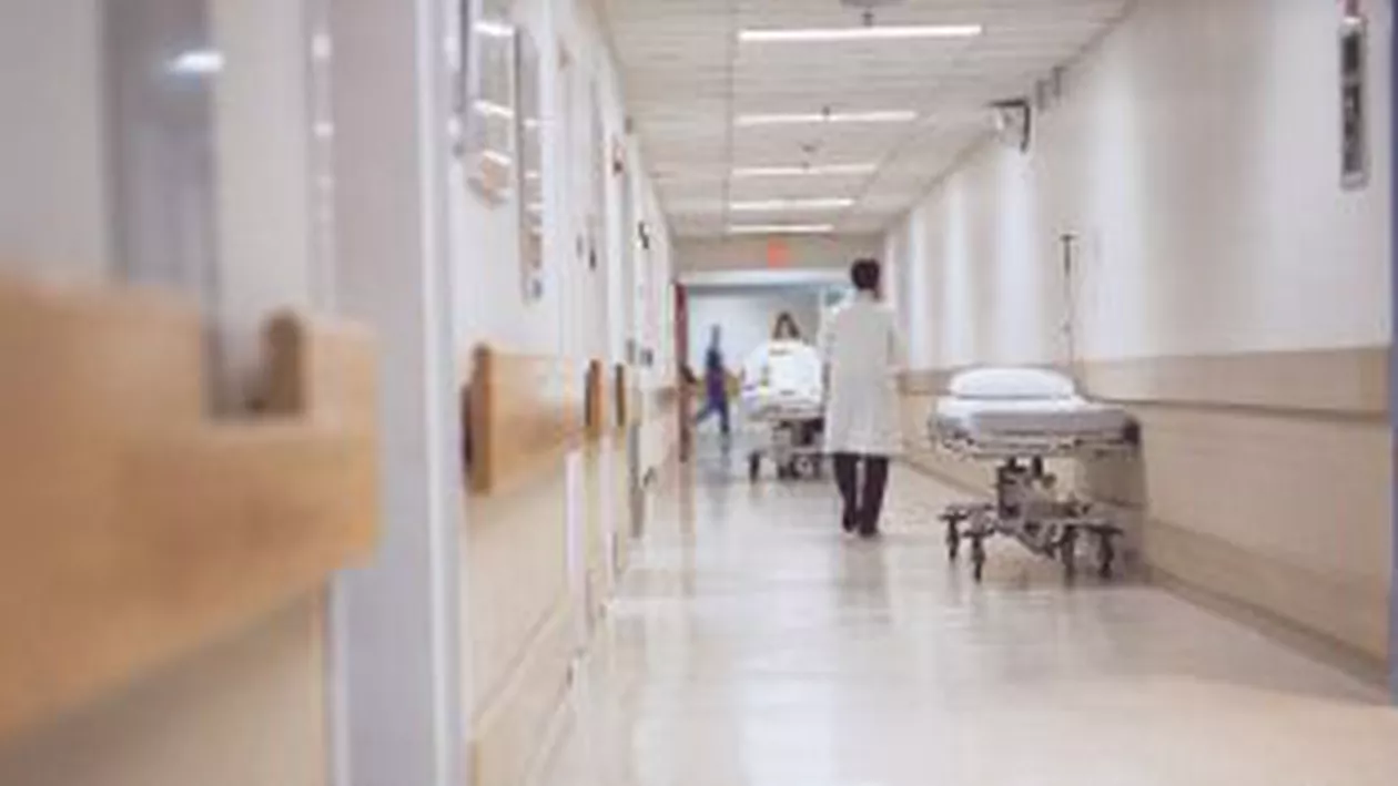 Afaceristul Constantin Spak s-a sinucis cu două lovituri de cuţit în inimă