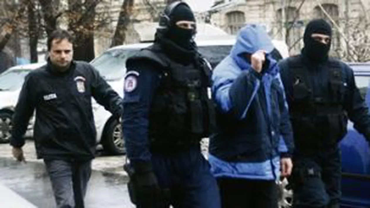 Călăraşi: Trei bărbaţi au fost răniţi în urma unui conflict între două clanuri