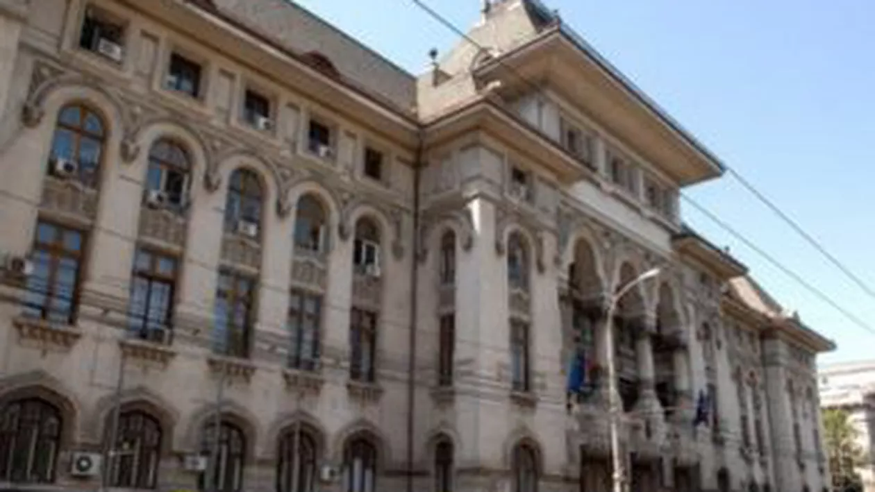 Doi funcționari din Primăria Capitalei, condamnați pentru corupție