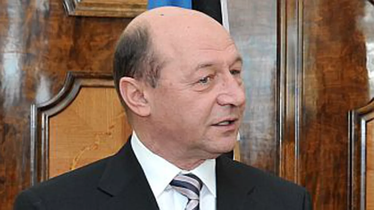 Traian Băsescu: Obiectivul aderării la euro în 2015 trebuie menținut