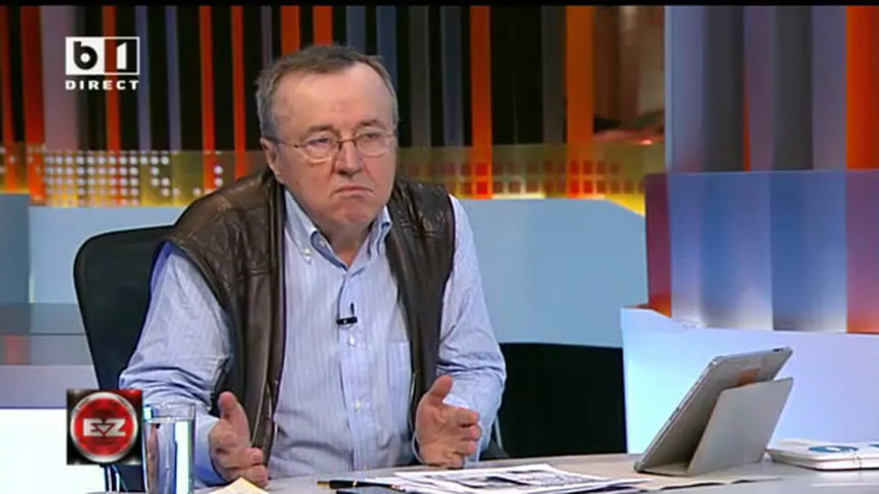 Alba: Bărbat arestat pentru că a ameninţat mai mulţi poliţişti cu o coasă