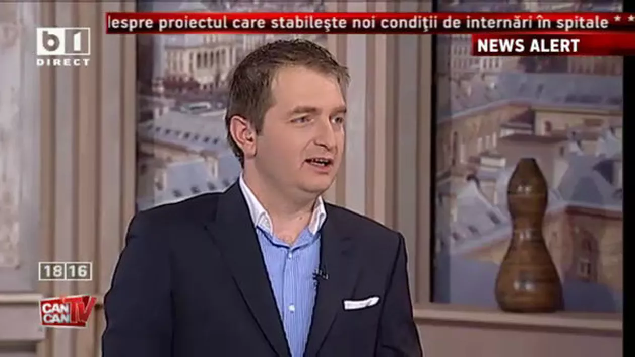 Trăznetele fac ravagii în România: Mai multe victime şi un autocar distrus