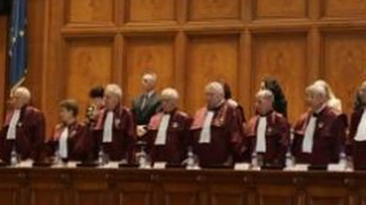 Amabasada SUA îşi exprimă îngrijorarea faţă de revizuirea Constituţiei