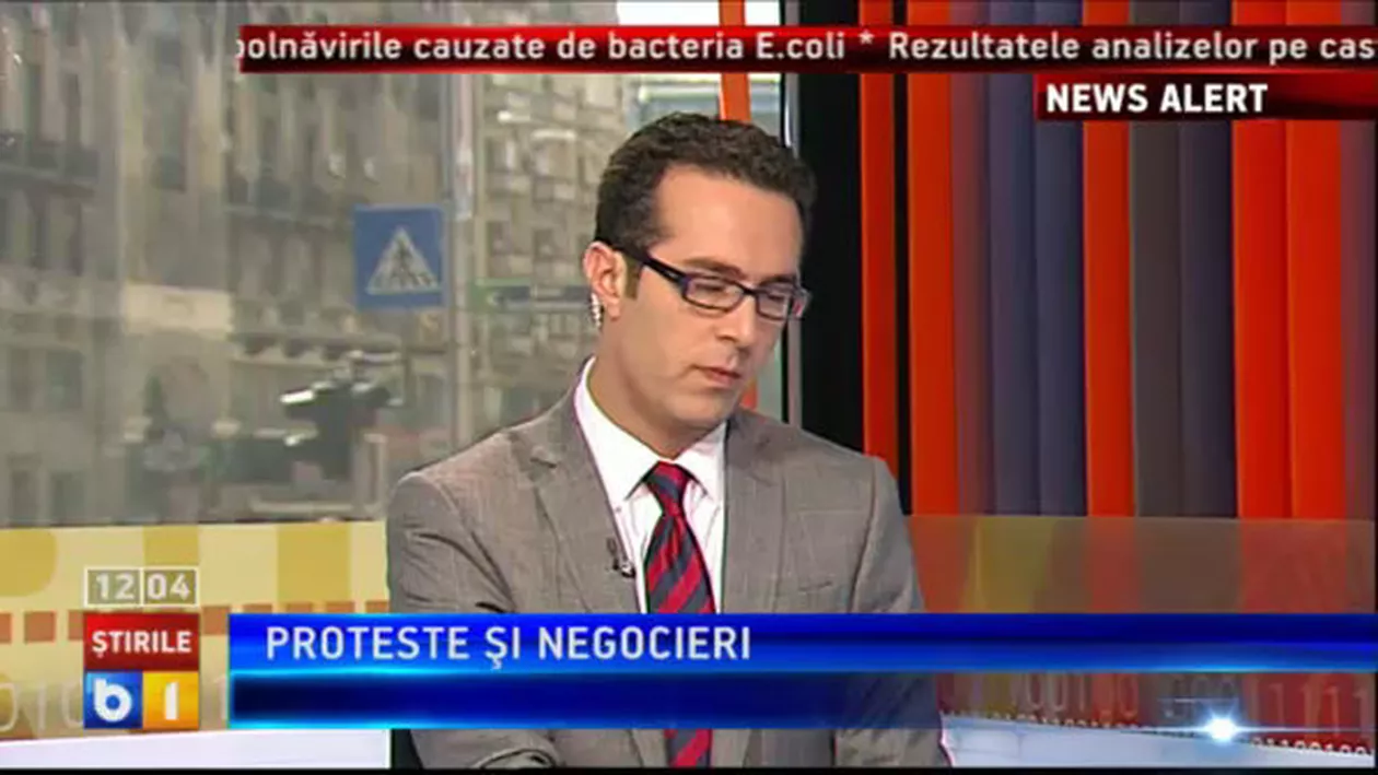 O femeie a rămas însărcinată în timp ce era deja însărcinată