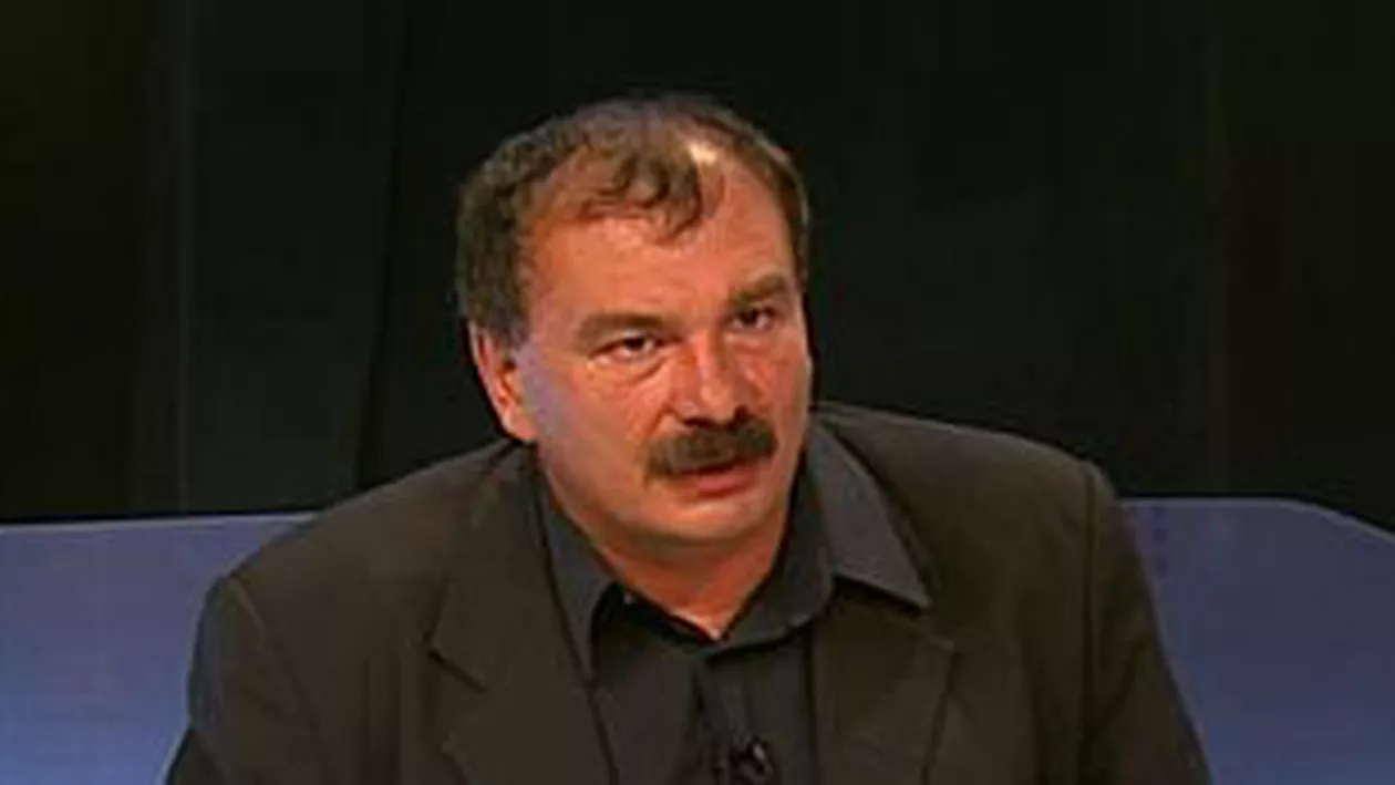 BAC 2011, problemă națională sau bombă cu efect întârziat? Ion Cristoiu: Dacă părinții au parale nu e nici o nenorocire!