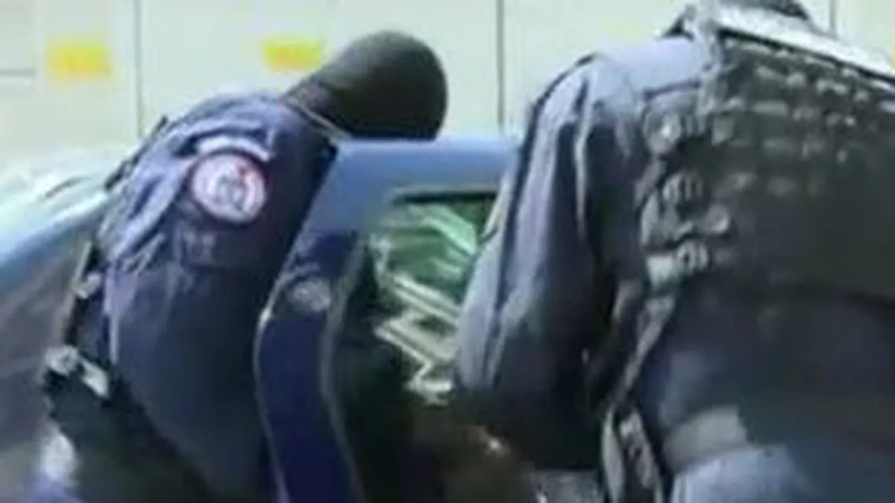 Peste 100 de persoane au fost duse la audieri în dosarul fraudelor informatice de 20 de milioane de dolari
