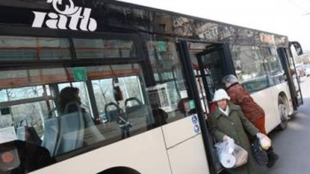 Primăria Capitalei: O parte dintre angajații RATB s-au întors pe traseu