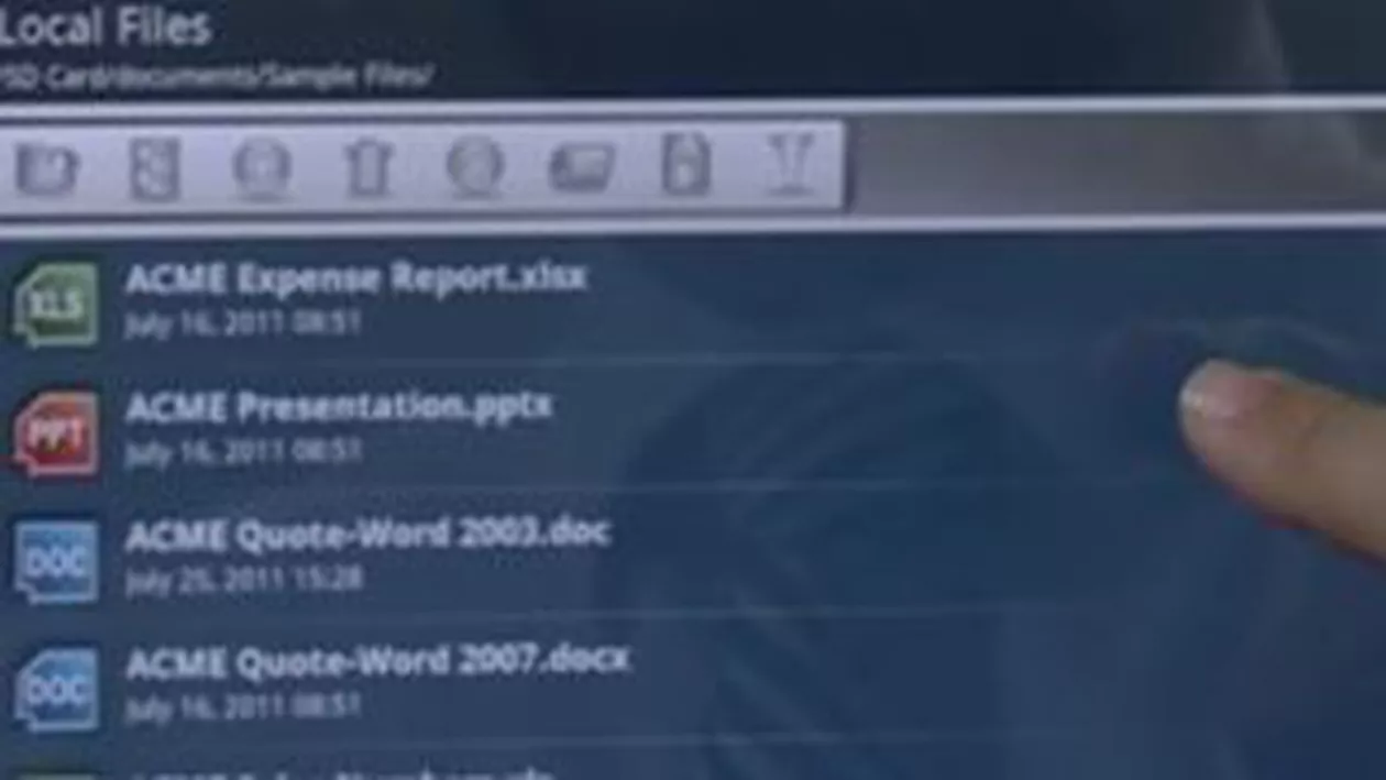 România intră pe piața tabletelor electronice: Evolia Neura, cea mai avansată tabletă Android, a fost lansată