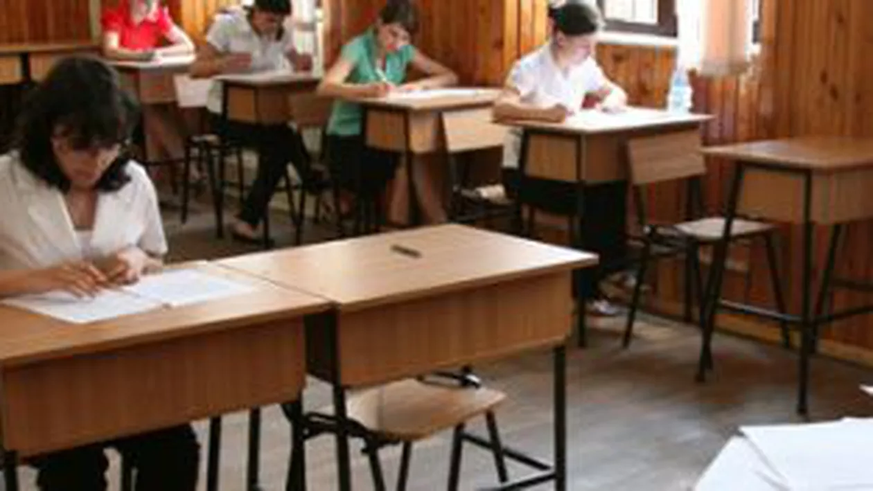 Bacalaureat 2011: Sesiunea de toamnă continuă cu probele orale la limba română, maternă și străină