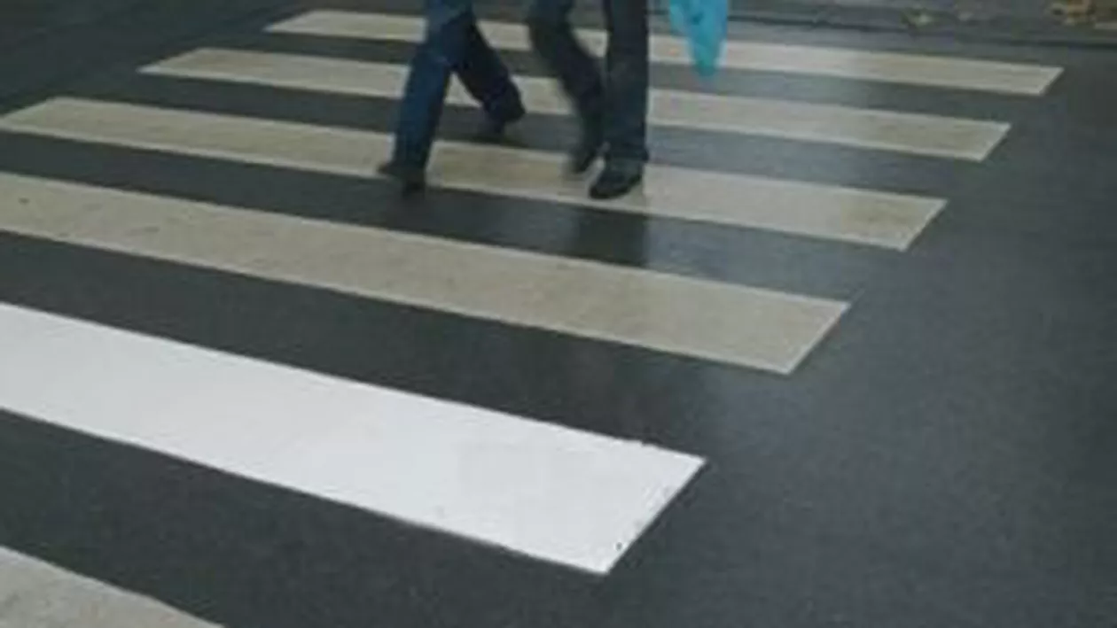 Craiova: Bărbat accidentat mortal în timp ce traversa strada printr-un loc nepermis