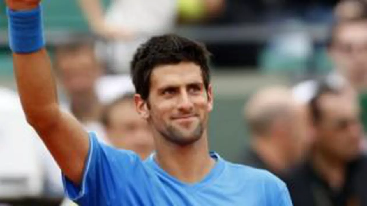 Djokovici, în sferturi la turneul de la Montreal. Federer, eliminat de Tsonga