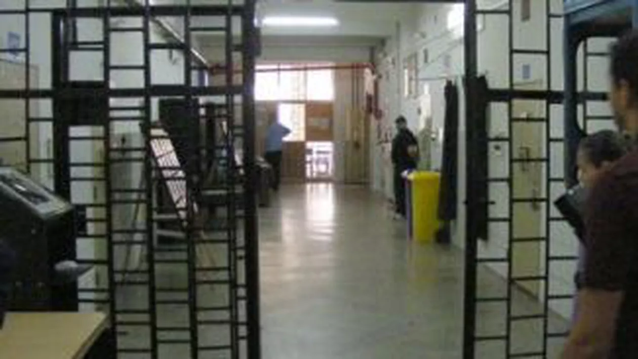 Satu Mare: Un deținut deosebit de periculos a evadat. Poliția a organizat mai multe filtre