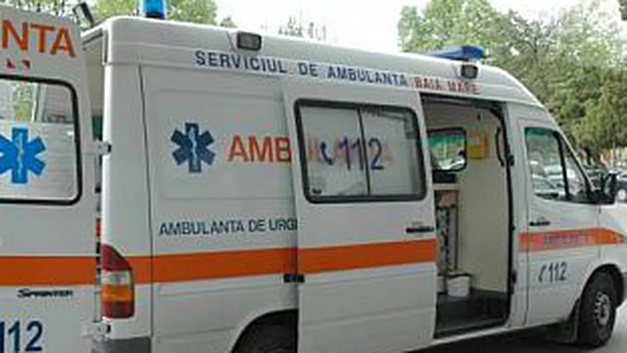 Ploiești: Un bărbat a fost prins sub un mal de pământ în timp ce lucra