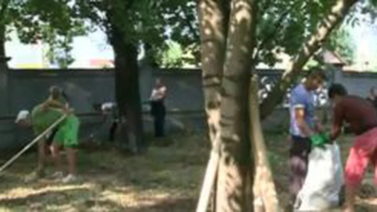 Criminalii și violatorii de la Jilava, muncă în folosul comunității la Spitalul Fundeni (VIDEO)