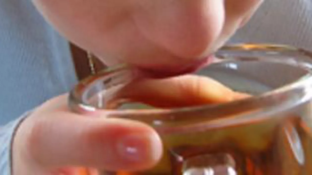 Târgu Jiu: Doi copii de 11 și 12 ani au ajuns la spital în comă alcoolică după Festivalul Berii