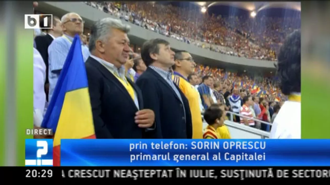 Noroc cât pentru o viață: A scăpat nevătămată după ce a dat mașina peste ea (VIDEO)