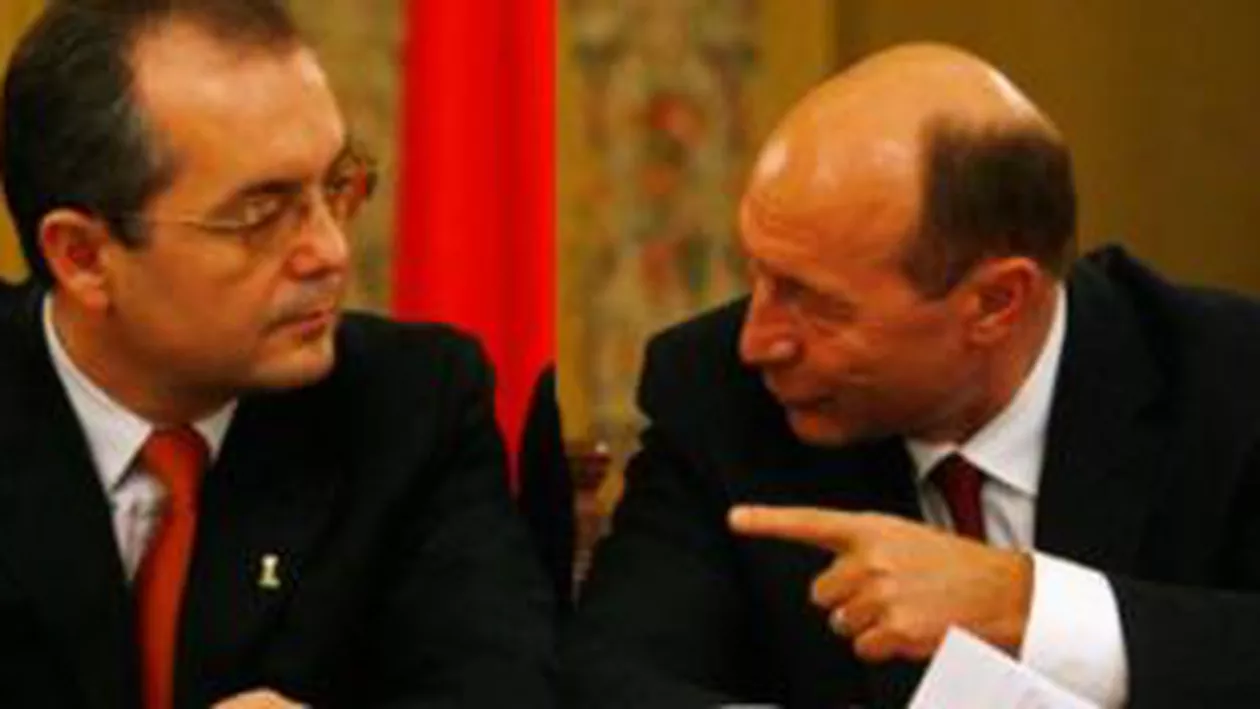 WikiLeaks: Traian Băsescu l-a presat pe Emil Boc pentru a-l numi pe Teodor Baconschi în funcția de ministru de Externe