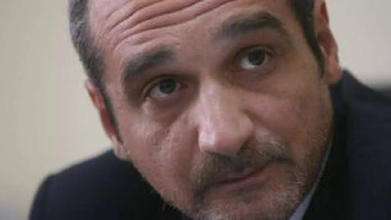 Sebastian Lăzăroiu, demis din funcție de Emil Boc. Sulfina Barbu, noul ministru al Muncii