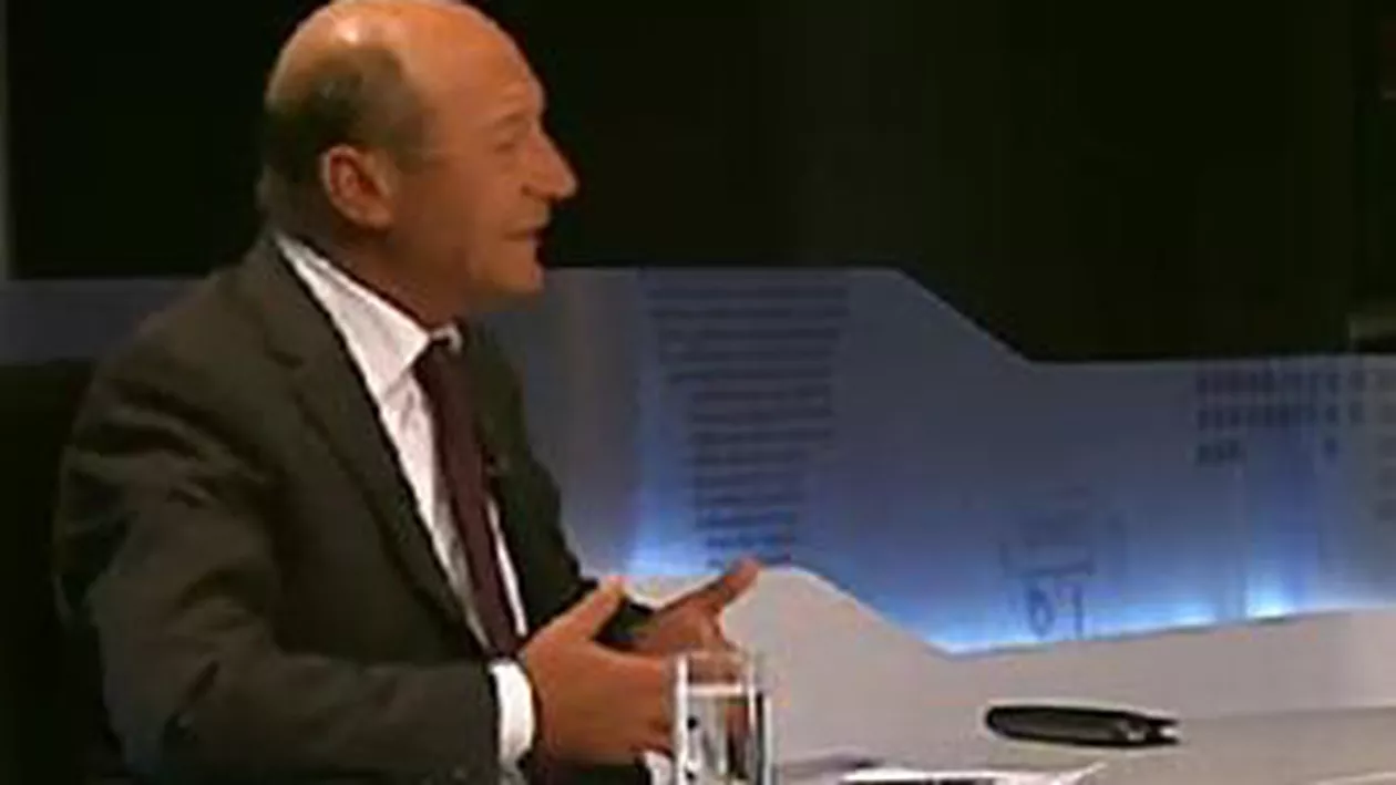 Băsescu: Cu certitudine trebuie făcută o remaniere guvernamentală