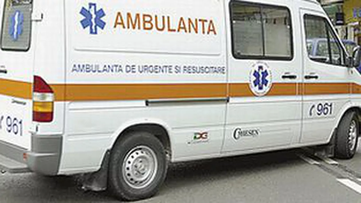 Bihor: Membrii unei echipe de fotbal de juniori, diagnosticați cu hepatită după ce au împărțit o sticlă cu apă