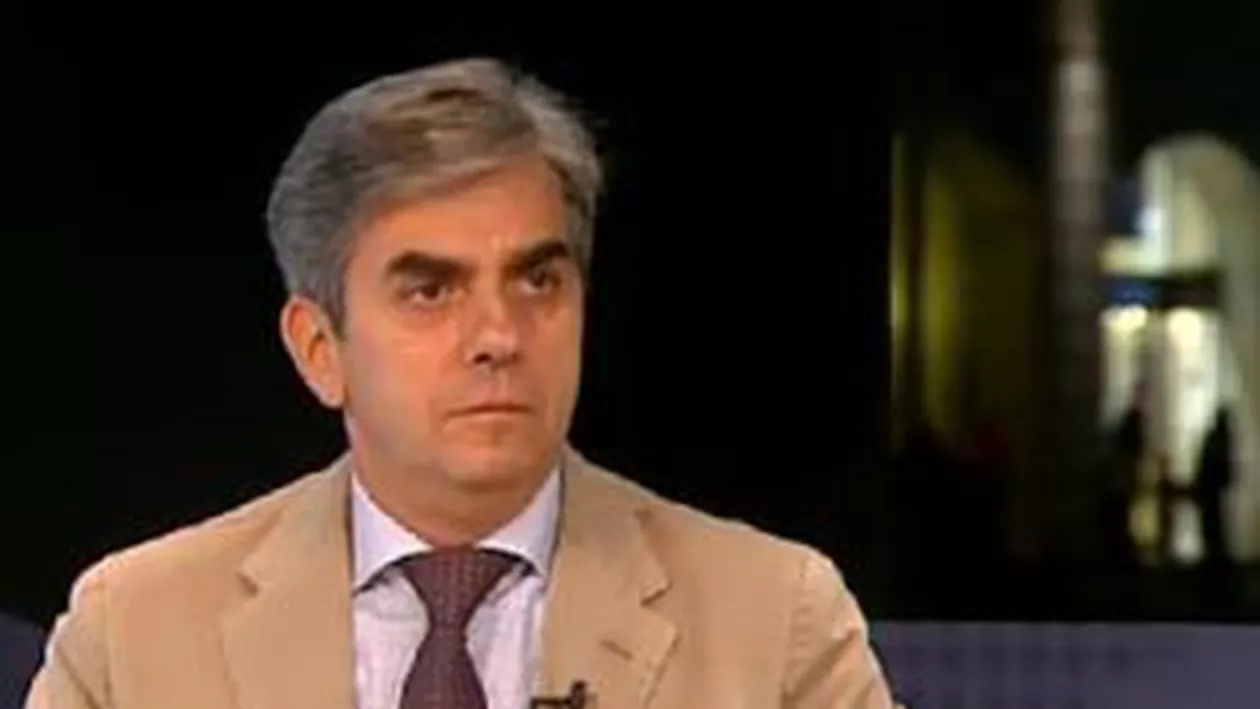 Eugen Nicolaescu: Guvernul Boc este unul bezmetic, nu pot fi solidar cu prostia