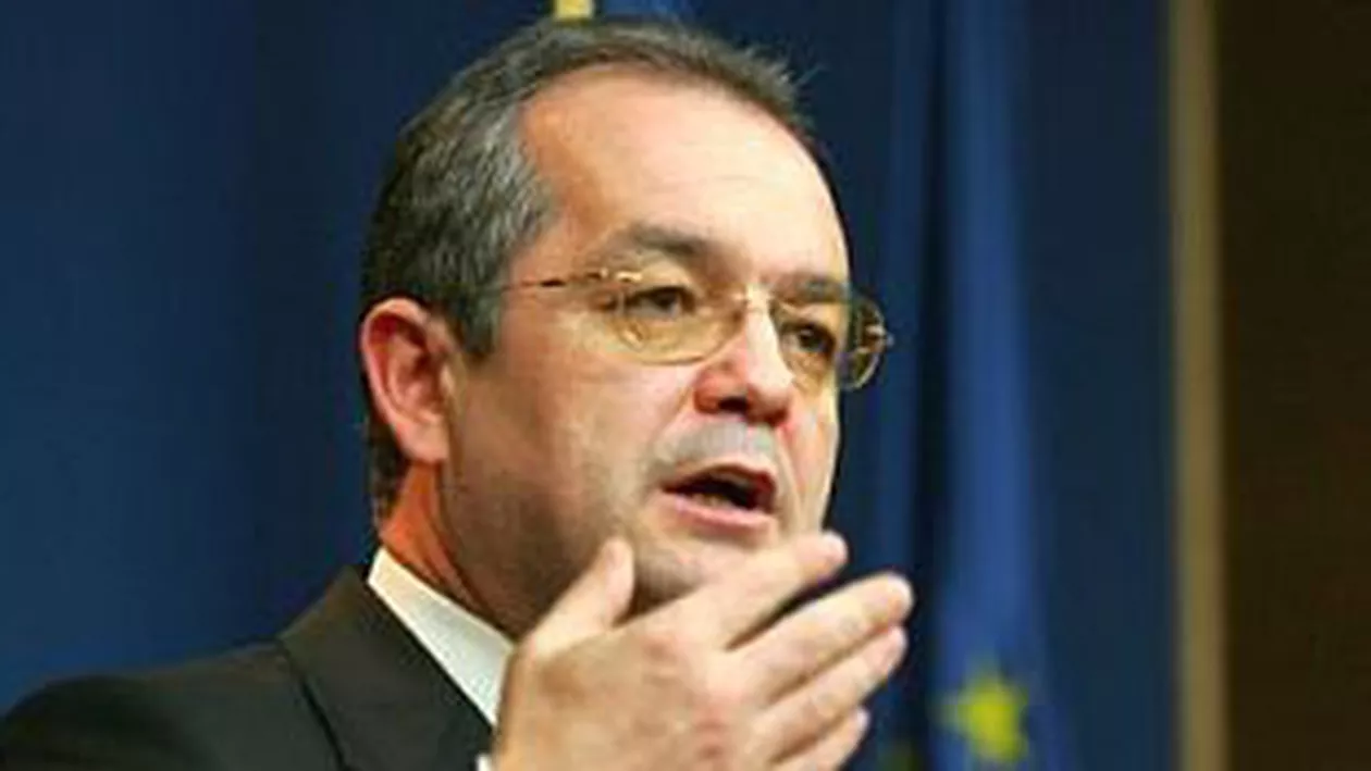 Emil Boc: Propunerea PSD, ca elevii să intre la facultate fără Bac, este o sfidare a bunului simț