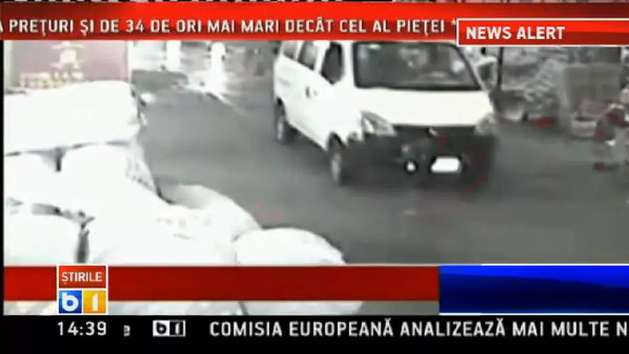 Thailanda: Cel puțin 130 de oameni au murit în urma inundațiilor. Două persoane sunt date dispărute