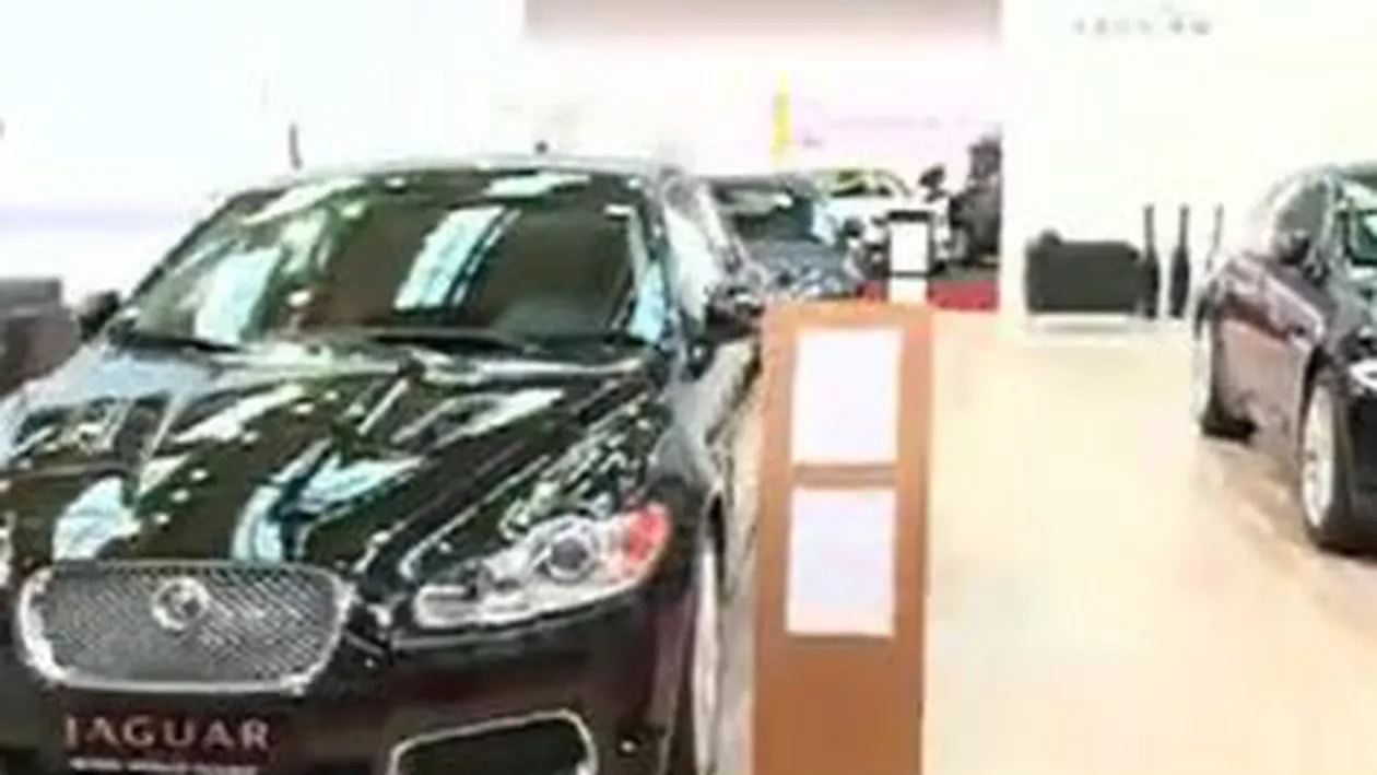 București: Un nou salon auto s-a deschis cu 15 modele în premieră națională (VIDEO)