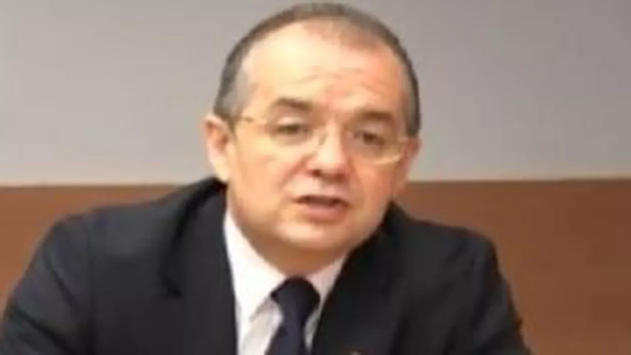 Protest la Timișoara la convenția PDL: Emil Boc, huiduit de 200 de persoane