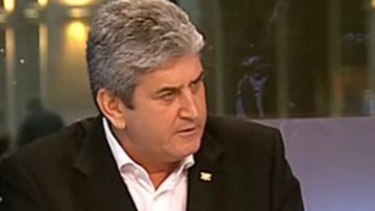 Ministrul Gabriel Oprea: Precizez clar că nu iau în calcul plecarea de la MApN