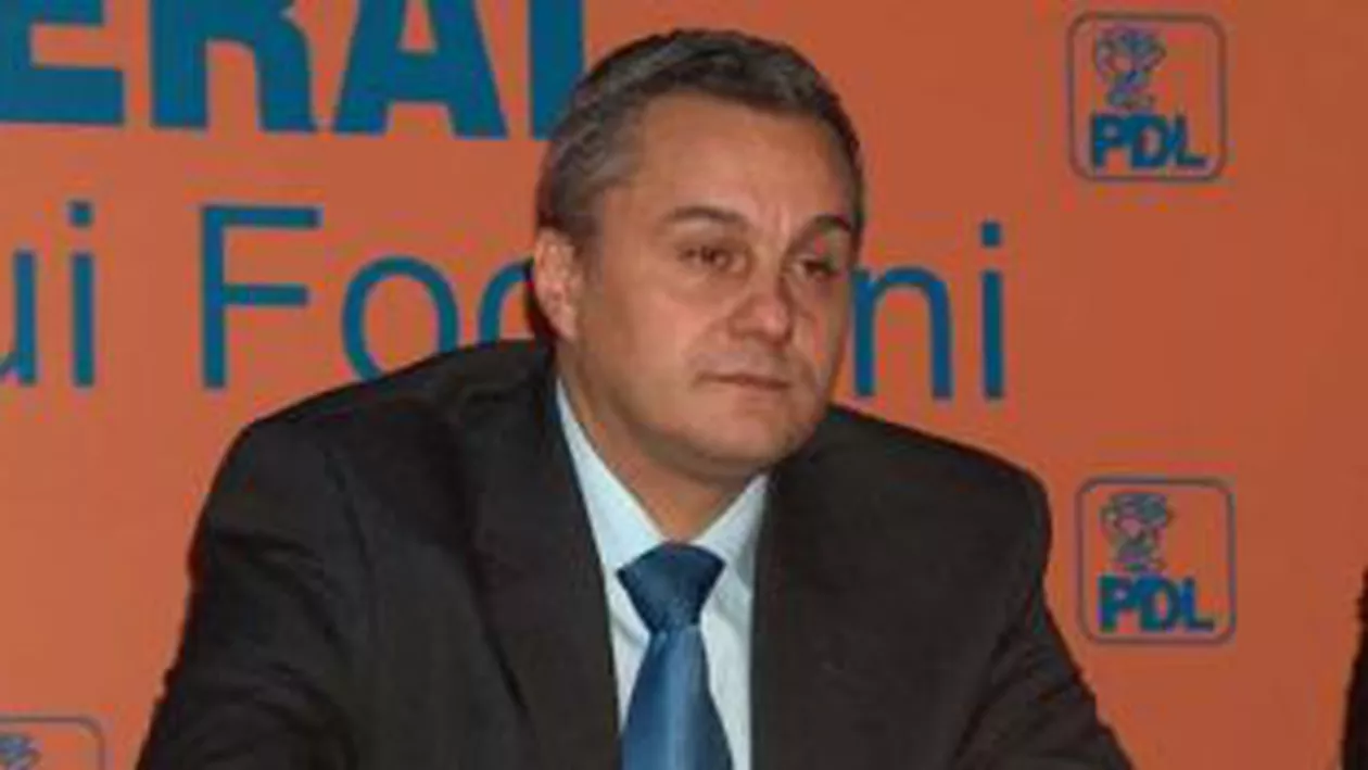 Președintele PDL Focșani, Nicu Tănase, audiat la DNA