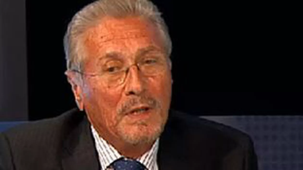 Emil Constantinescu: Televiziunea joacă un rol pervers