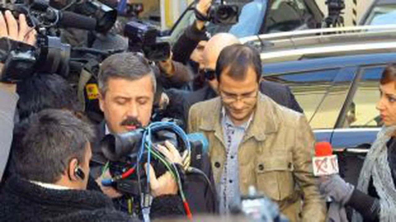 PICCJ: Huidu a ajuns cu maşina pe contrasens din cauza neadaptării vitezei la condiţiile de drum