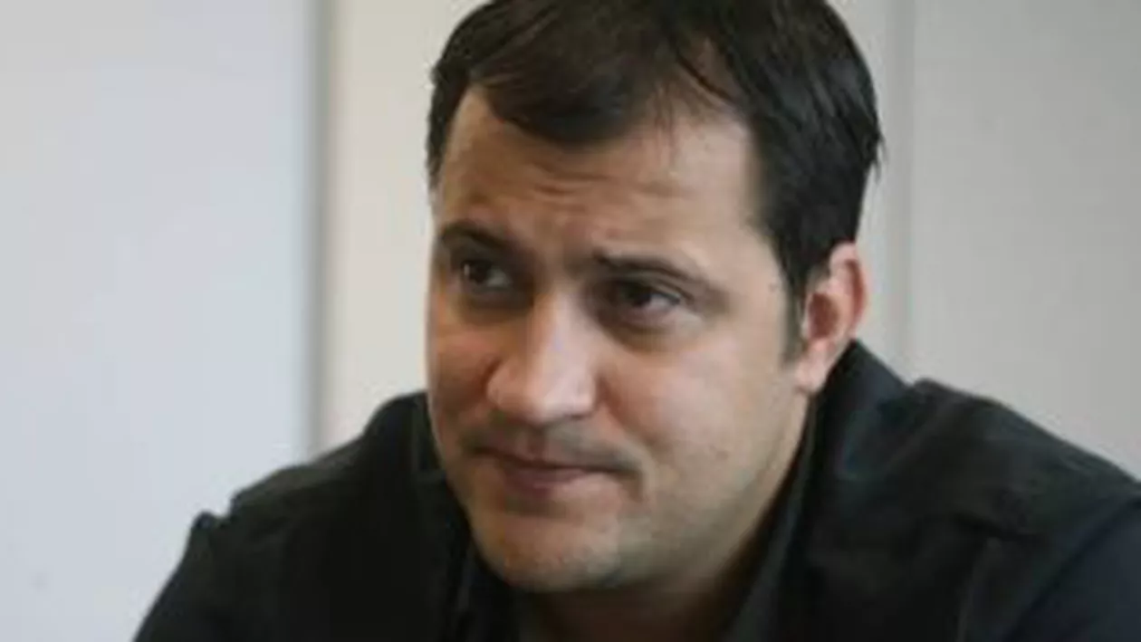 Șerban Huidu se retrage din viața publică. Mihai Găinuşă va anunța noutățile într-o ediție specială Cronica Cârcotaşilor