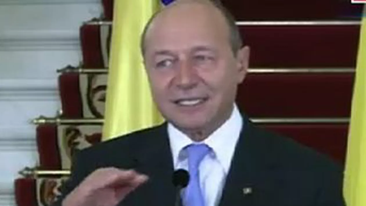 Băsescu, întrebat despre un mesaj de aniversare la adresa regelui: Pentru ce? Un mesaj care să zică ce? (VIDEO)