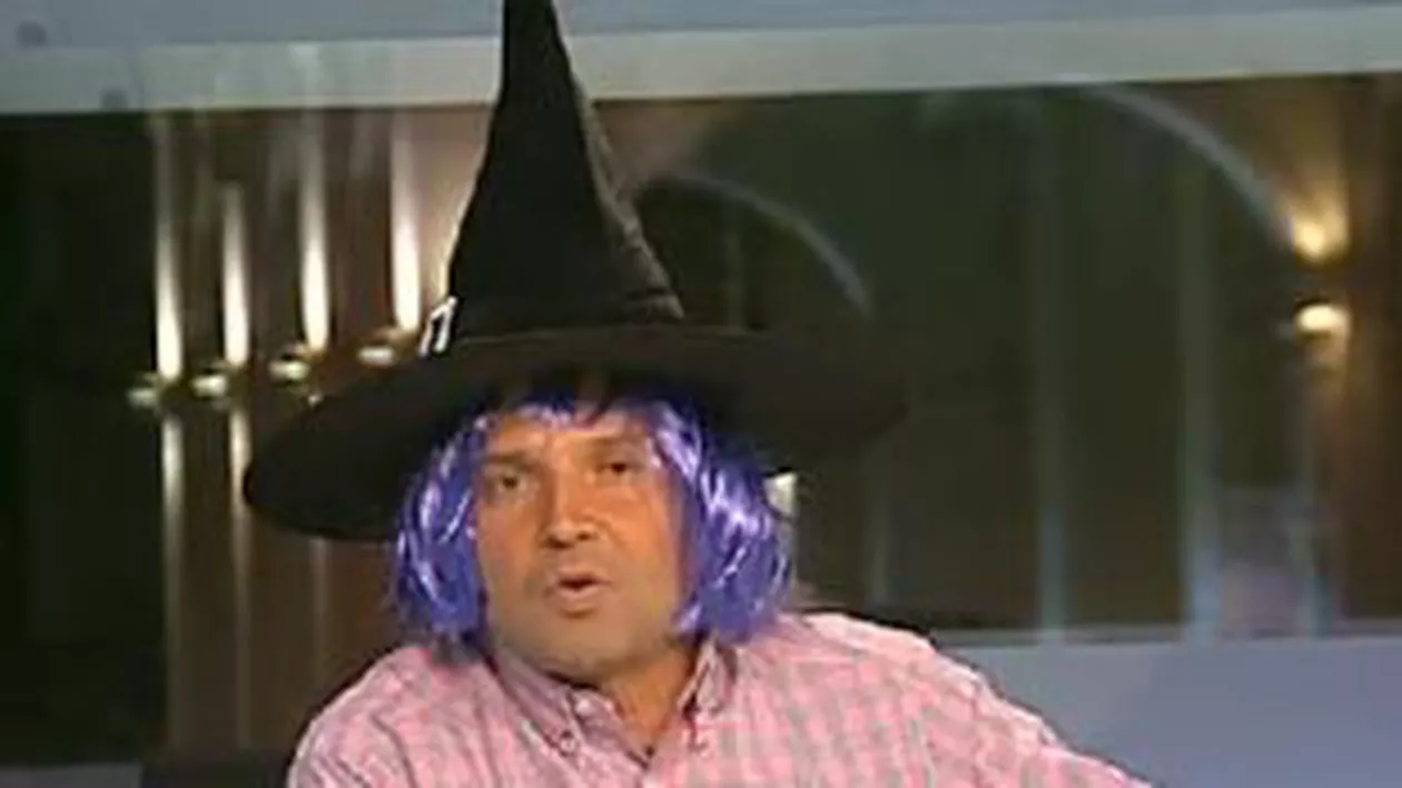 Lumea lui Banciu, ediție specială: Jurnalistul s-a costumat în vrăjitoare!