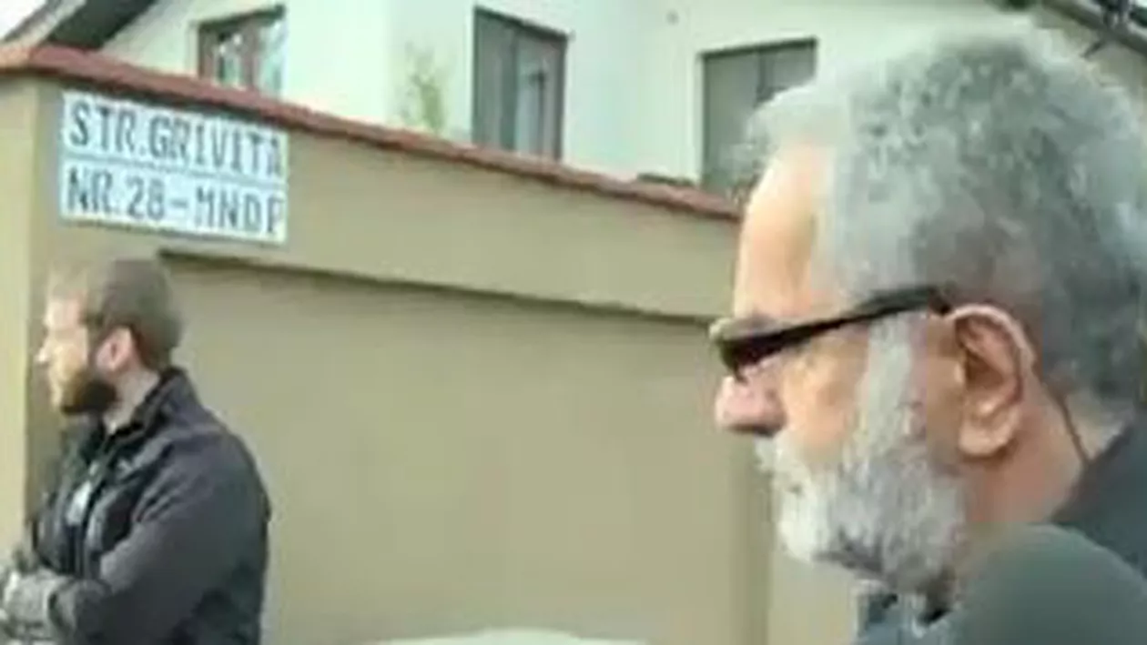 Ion Manole, la locuința lui Petru Mircea: Nu ne dă voie să ne vedem nepotul. Eu vin cu executor judecătoresc să sparg poarta copilului meu?
