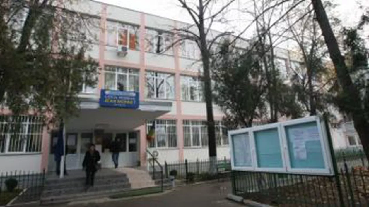 Eleva "violată" de la Jean Monnet ar putea fi sancționată disciplinar de către conducerea liceului (VIDEO)