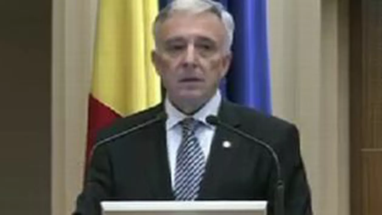 Mugur Isărescu: Inflația a scăzut mai mult decât am anticipat. Prețurile vor continua să scadă