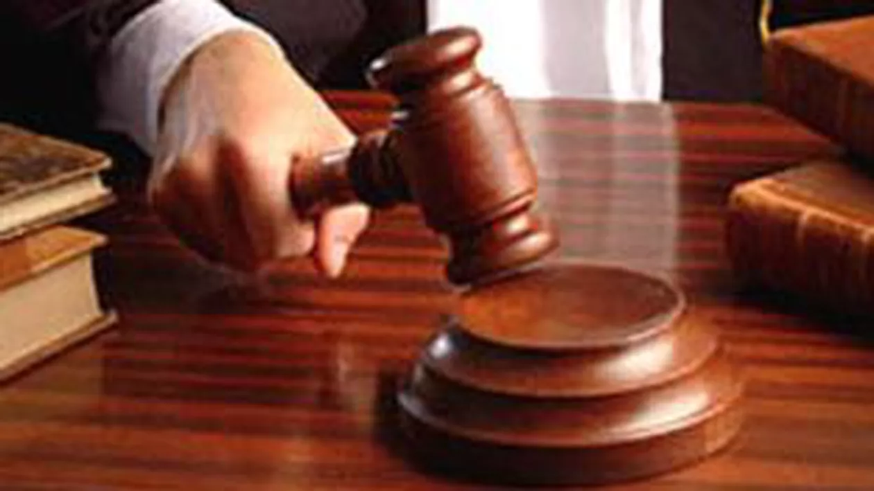 Călin şi Bogdan Roman, fiii primarului din Deta, au fost eliberați