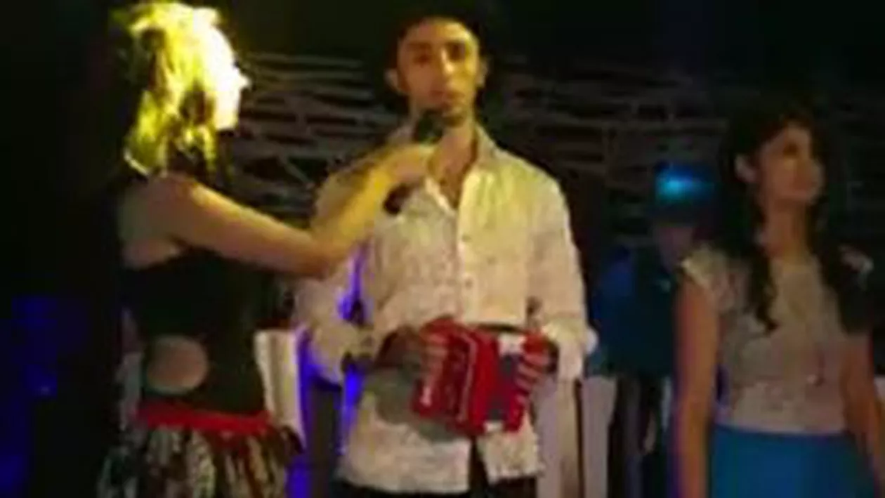 Balul studenților romi, organizat al doilea an consecutiv: Connect-R a întreținut atmosfera