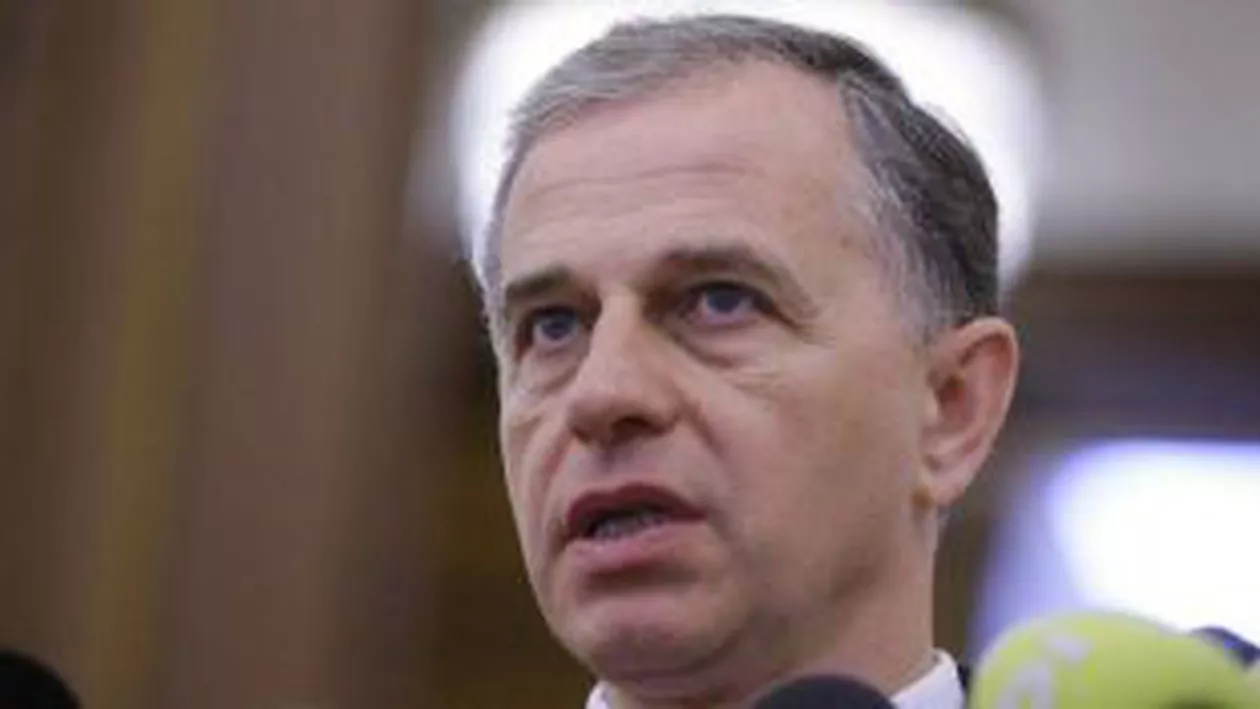 Geoană, exclus oficial din PSD: Ponta e marioneta lui Iliescu şi Năstase. Adio, tovarăşi! Pe curând, prieteni!